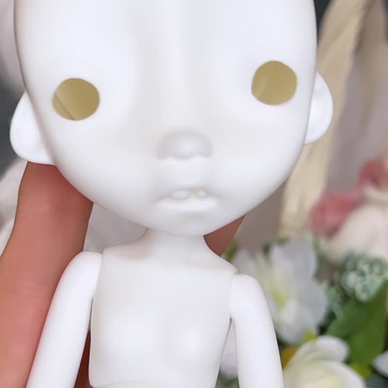 Custom bjd doll  Little Easter bunny with cute - 玩偶/公仔 - 塑膠 白色