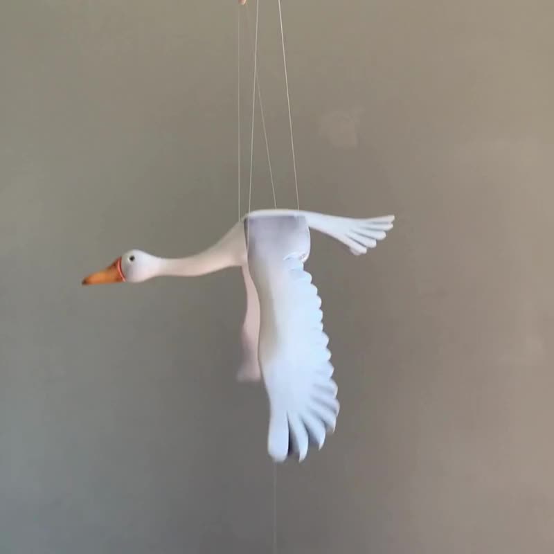 灰鵝飛鳥吊飾 手工木雕藝術 嬰兒房擺設與寶寶禮物 - 擺飾/家飾品 - 木頭 灰色