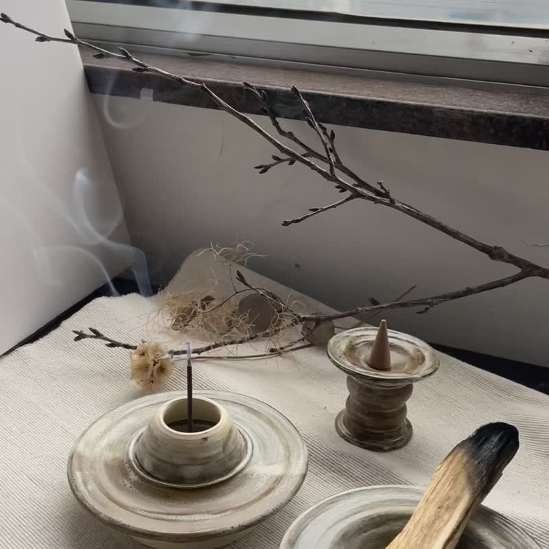Incense utensils | Changes in the sea series: small hill sacred wood incense sticks holder combination - Fragrances - Pottery Khaki