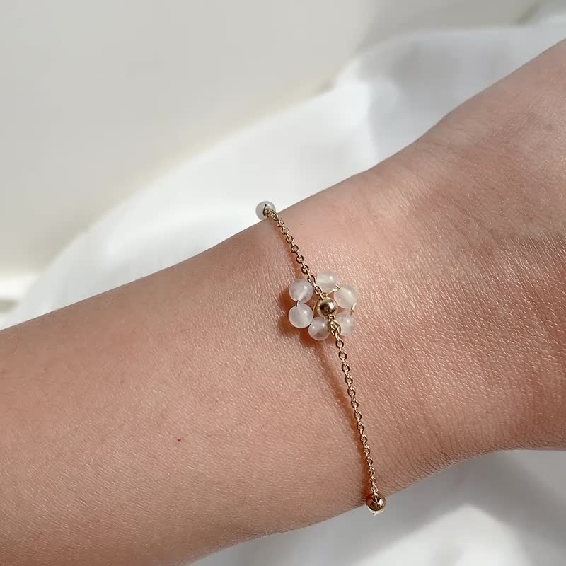Moonstone flower bracelet - Bracelets - Crystal White