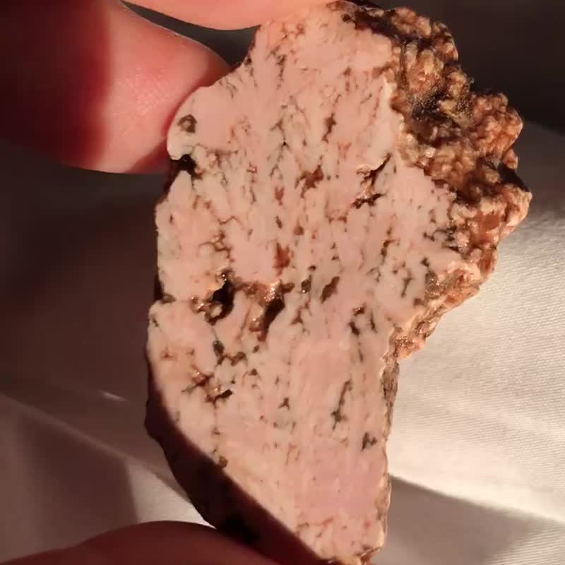 阿根廷紅紋石水晶 少有羽毛花紋 形似羽翼 原石 精品 水晶 擺設 - 擺飾/家飾品 - 水晶 粉紅色