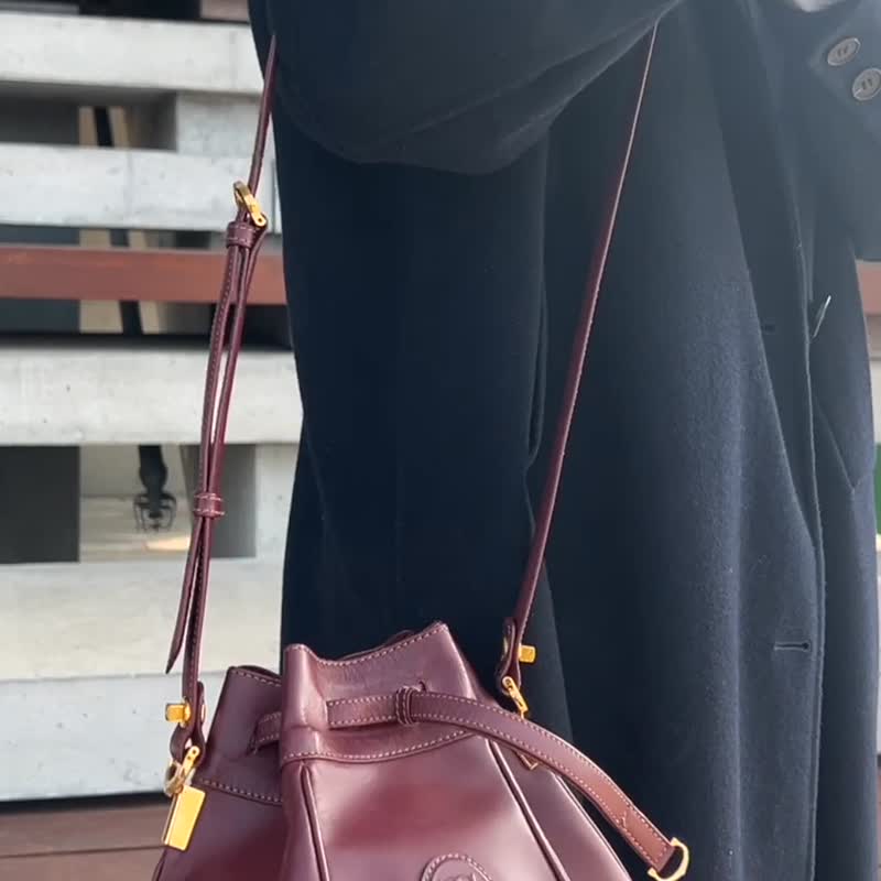 CARTIER Shoulder bag 深紅色側背包 日本中古 - 側背包/斜孭袋 - 真皮 紅色