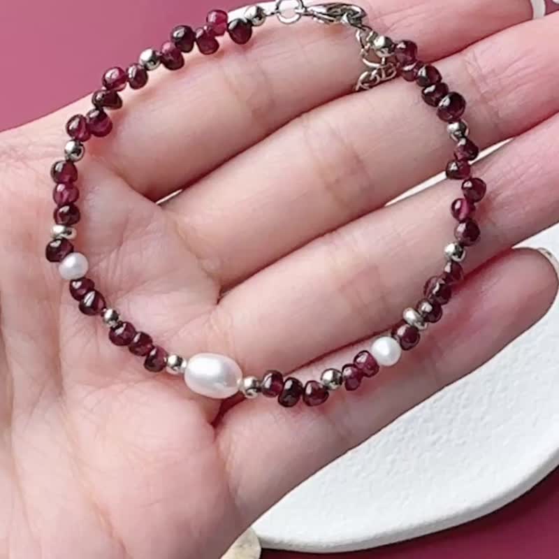 聖誕限定 | 石榴石珍珠手鏈 | 天然石能量手鍊 | 送禮推薦 - 手鍊/手環 - 水晶 紅色