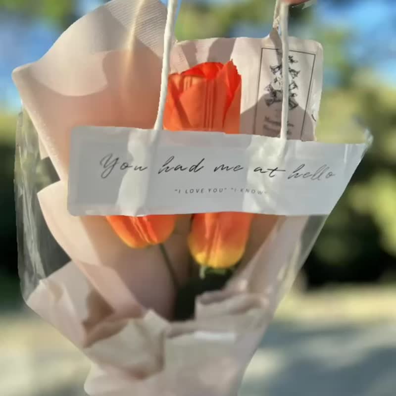 Orange tulip flower bouquet - Items for Display - Plants & Flowers Orange