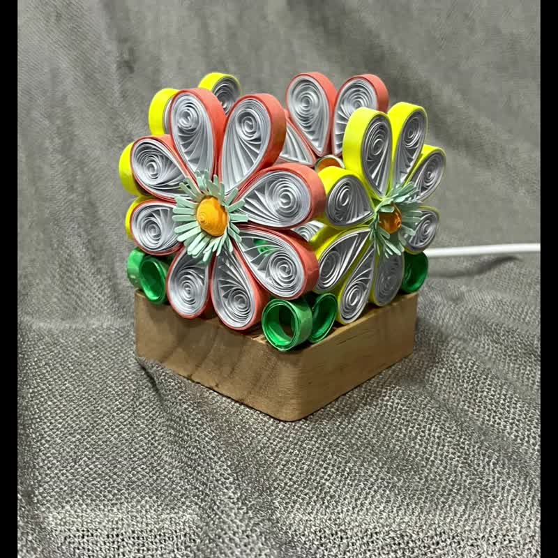 Speing flower night  lamp - Lighting - Paper 