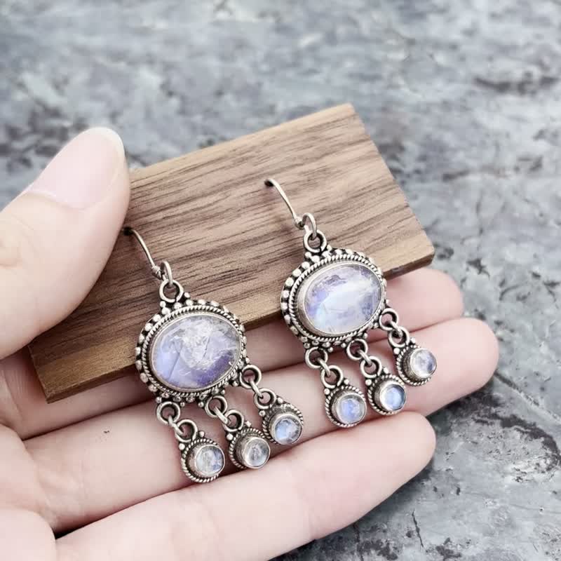 Xiyingyao 925 Silver moonstone blue moonstone earrings earrings hanging tassel earrings retro - Earrings & Clip-ons - Crystal Silver