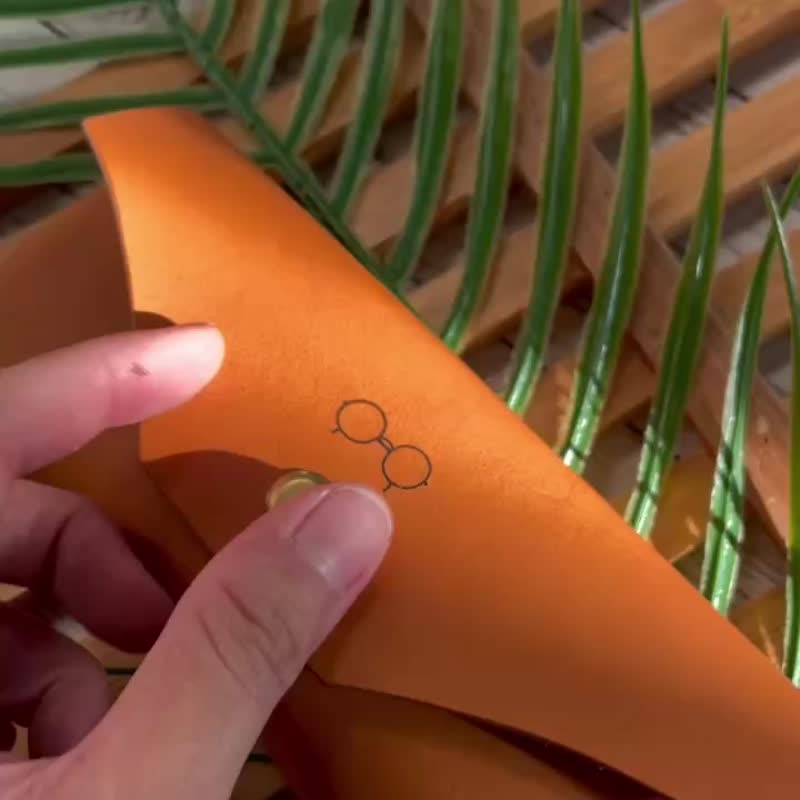 【70 Years of Miffy】米菲兔聯名－真皮眼鏡盒 Glasses Case - 眼鏡/鏡框 - 真皮 多色