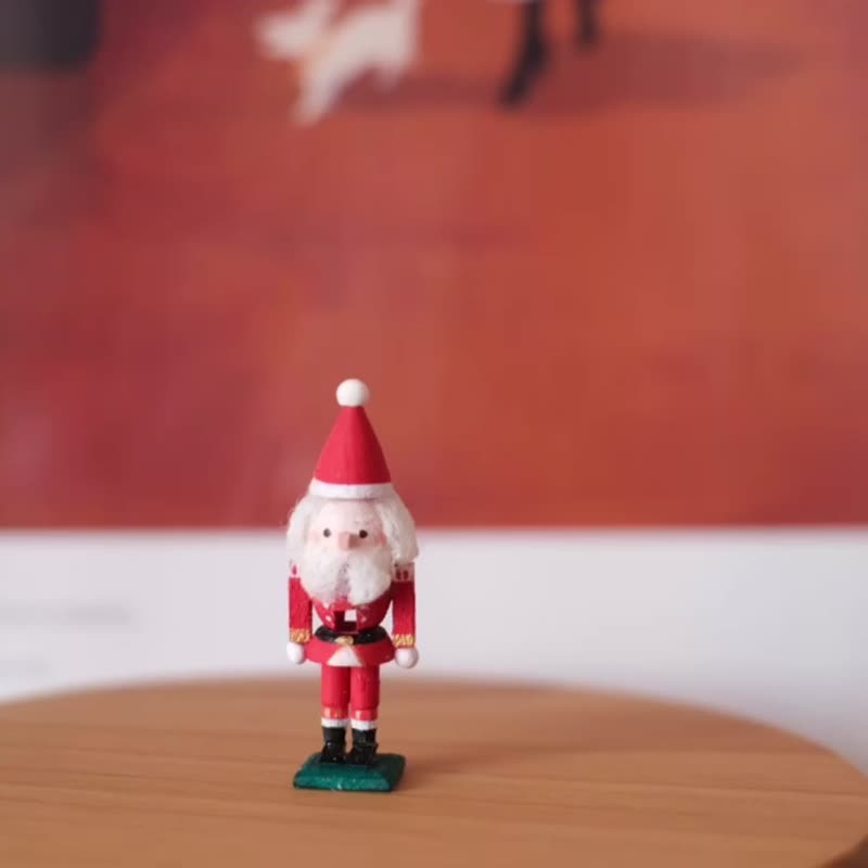 【棉花星球】聖誕老人胡桃夾子 - 公仔模型 - 木頭 紅色