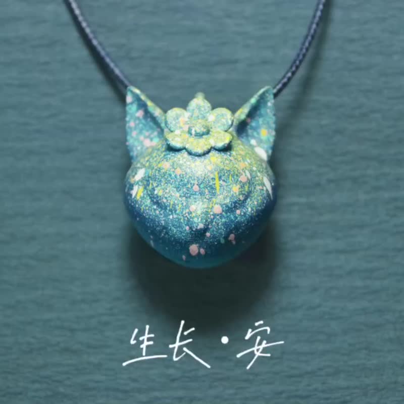 Growing An Yi Art Derivative Necklace Pendant - Necklaces - Resin 