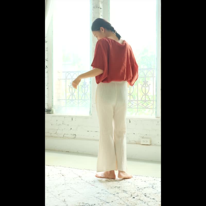 Wide flat collar hem tapered top/mousse orange red - เสื้อผู้หญิง - ผ้าฝ้าย/ผ้าลินิน สีส้ม