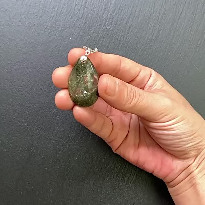 天然異象彩虹綠幽靈 | 招財開運 聚財招貴人 |925純銀鈦鋼項鍊 - 項鍊 - 水晶 多色