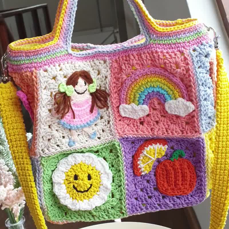 Crochet bag, handmade work, shoulder bag, tote bag, cartoon pattern The bag has a lining. - Handbags & Totes - Cotton & Hemp Multicolor