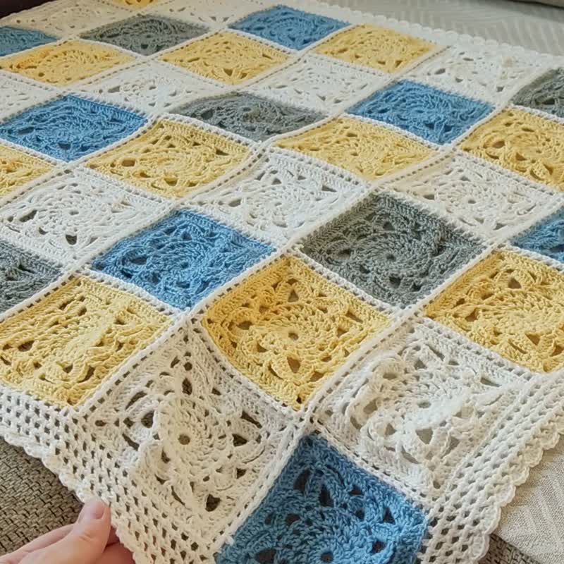 嬰兒毯 Wool crochet blanket, warm knit blanket, gift for newborn - 嬰兒床/床圍/寢具 - 羊毛 白色