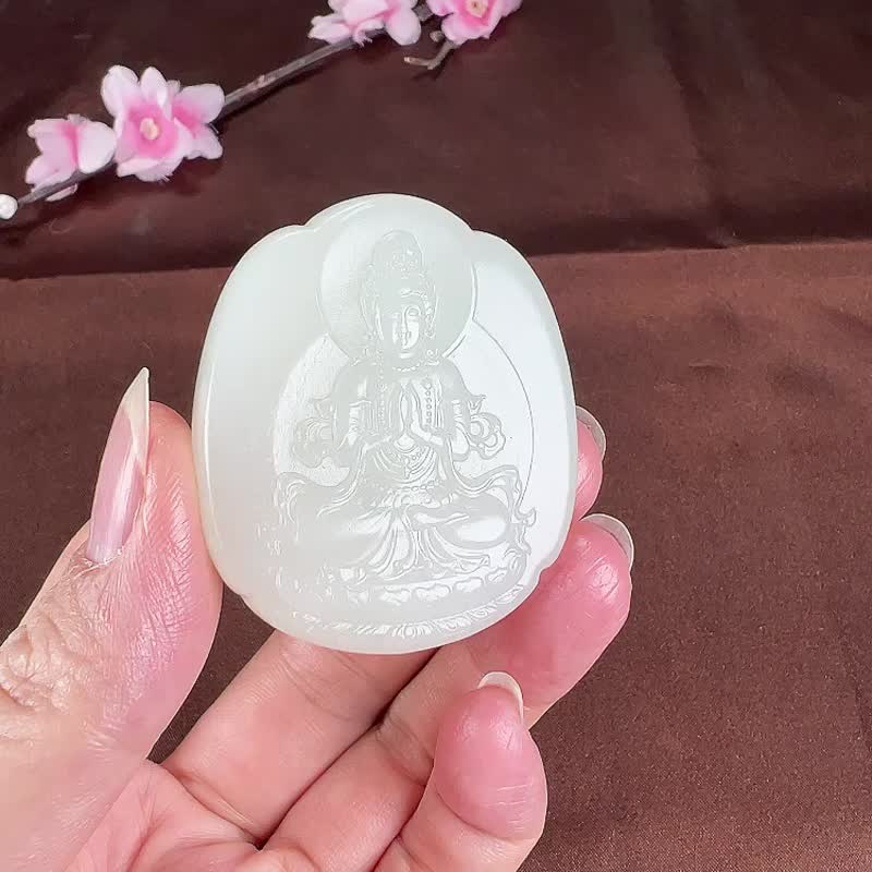 Collection-level natural Xinjiang Hetian jade mutton-fat jade Guanyin pendant at a flash sale price. Ingenious and famous master's work - Bracelets - Jade 