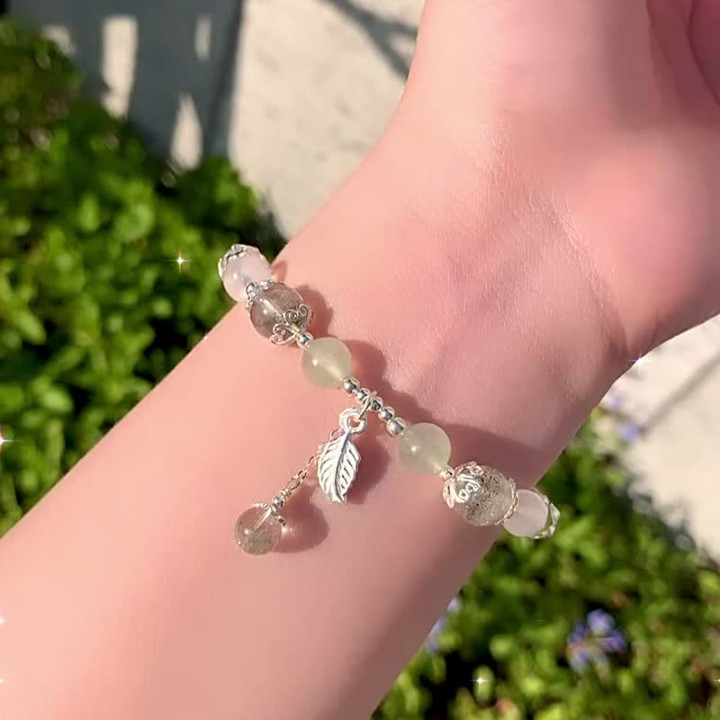 Green Ghost Prehnite Stone White Crystal S925 Sterling Silver Natural Crystal Bracelet - สร้อยข้อมือ - คริสตัล สีเขียว