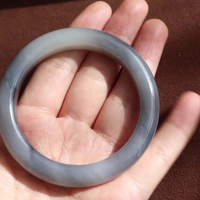 天然煙紫和田玉手鐲煙紫玉手鐲顏色美脂很厚玉質溫潤水頭足送女友 - 手鍊/手環 - 玉石 