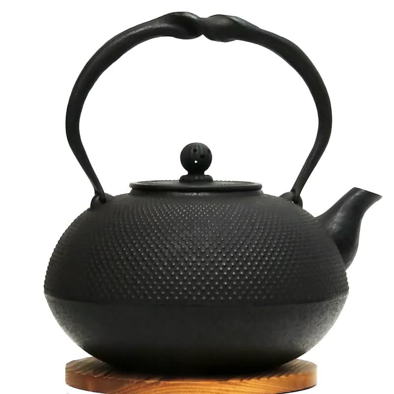 紅蓮堂 葛卷元作 南部鐵器 鐵瓶 蒲團型鐵壺 豐收 霰紋 1.5L - 茶壺/茶杯/茶具 - 其他金屬 黑色