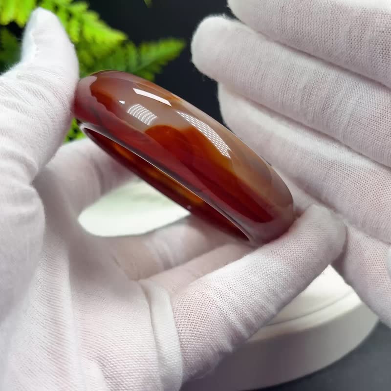 高檔  馬達加斯加紅 意境瑪瑙手鐲 54MM 高冰透起剛千層 日落疊影 - 手鍊/手環 - 半寶石 紅色