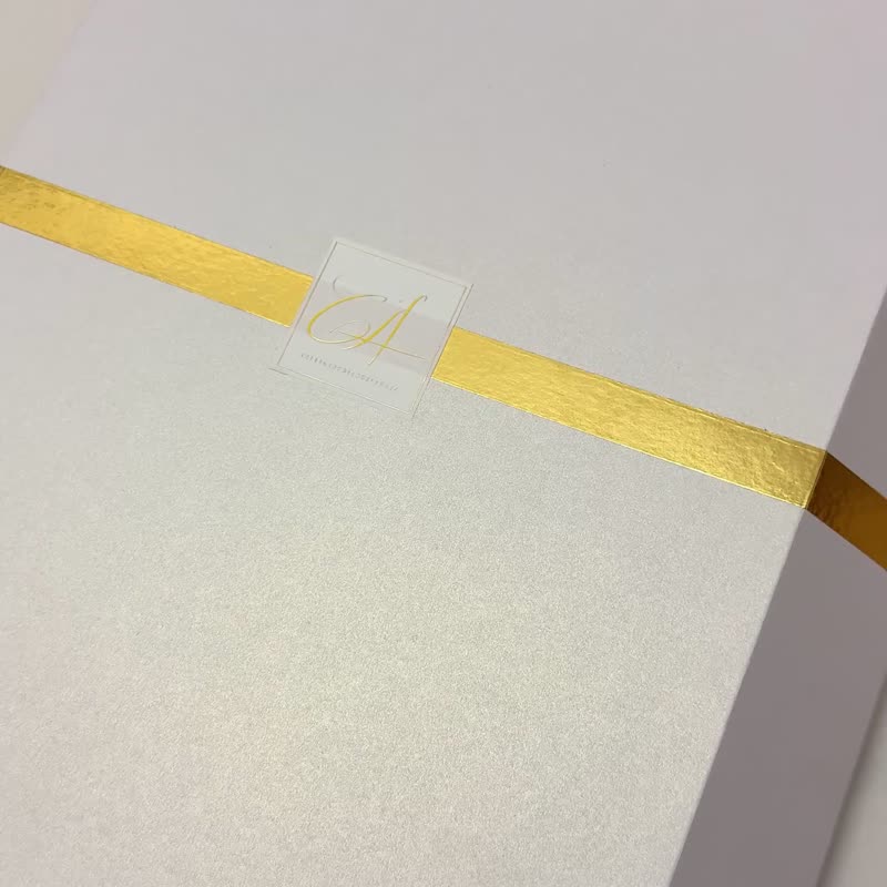 【客制】紅色 絲絨 結婚證書套 定制 西洋書法 名字設計 婚宴 - 結婚書約 - 紙 紅色