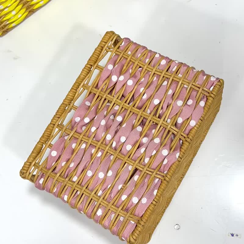 波點系列 - 可愛小藤籃 - 側背包/斜背包 - 植物．花 卡其色