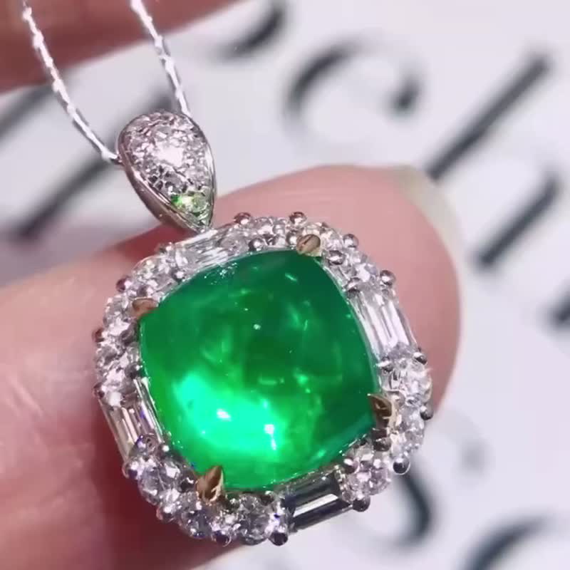 Emerald Sugar Tower Pendant 2.75 carat - สร้อยข้อมือ - เครื่องเพชรพลอย 