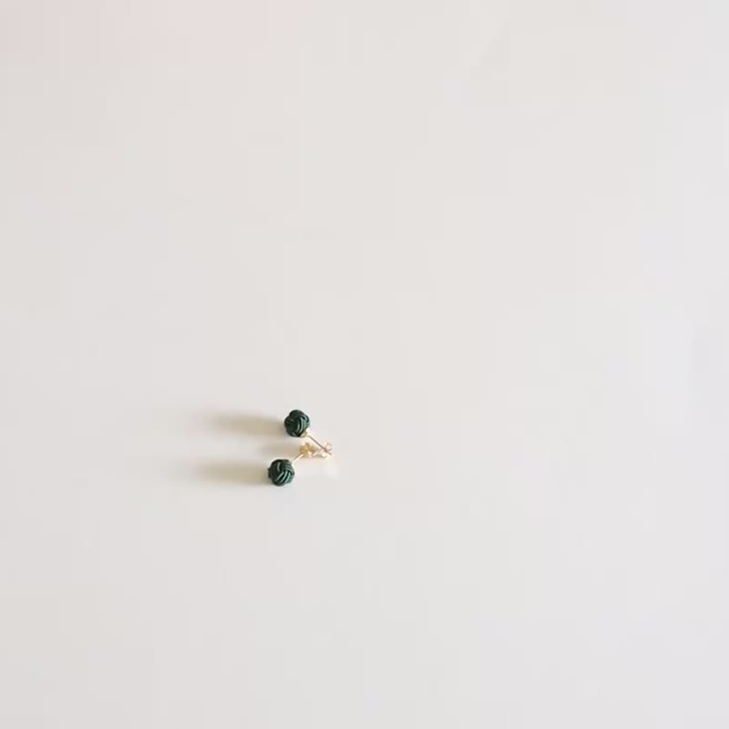 【日本製】日式耳環/雫/結葉/交換禮物/生日禮物/畢業禮物/情人節 - 耳環/耳夾/耳骨夾 - 紙 綠色