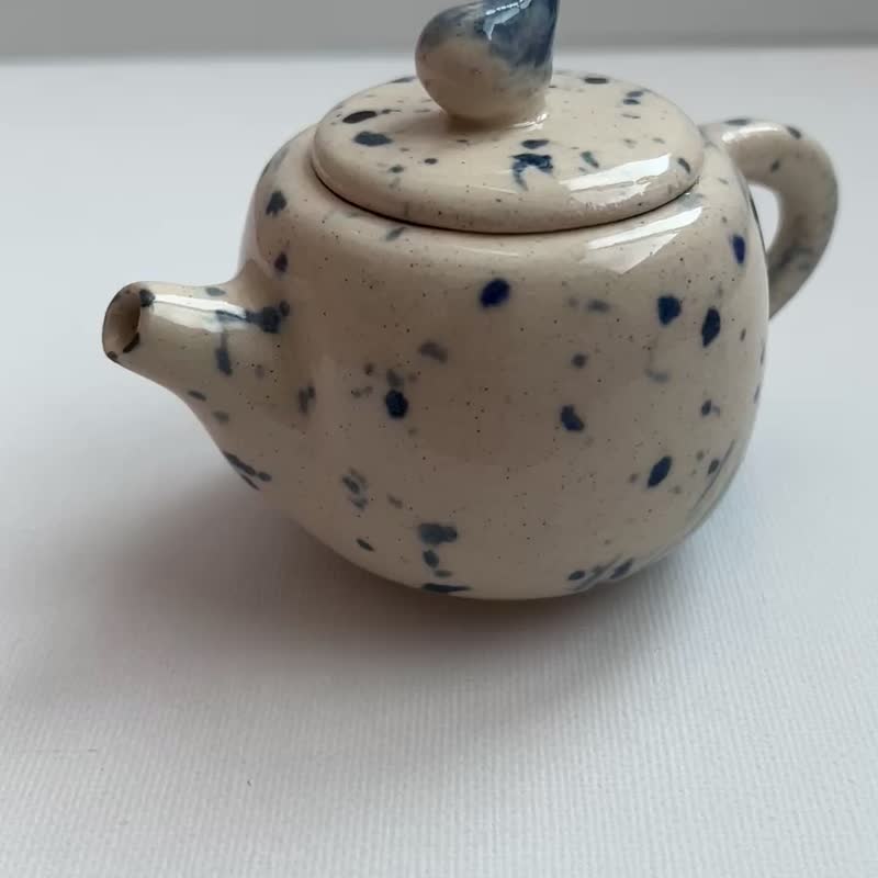 飛絮 青花小壺 70 ml   Ø 6.3 x H6.9 cm - 茶壺/茶杯/茶具 - 陶 