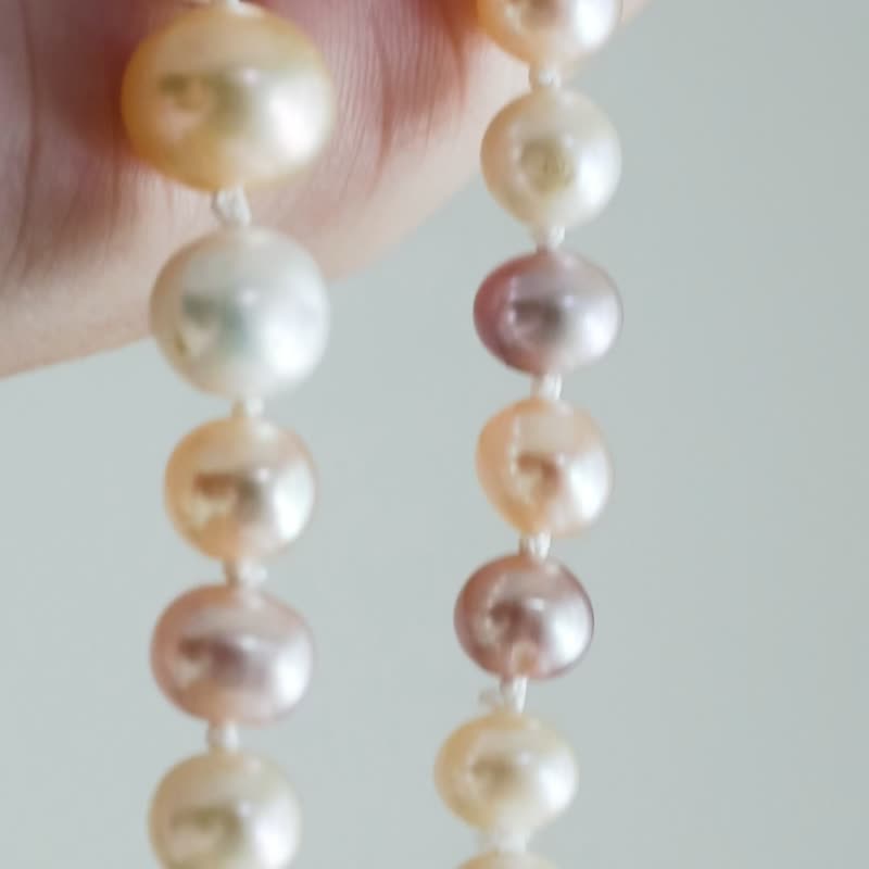 淡水パール ネックレス オールノット仕上げ マンテル金具 サージカルステンレス グラデーションデザイン - 項鍊 - 珍珠 粉紅色