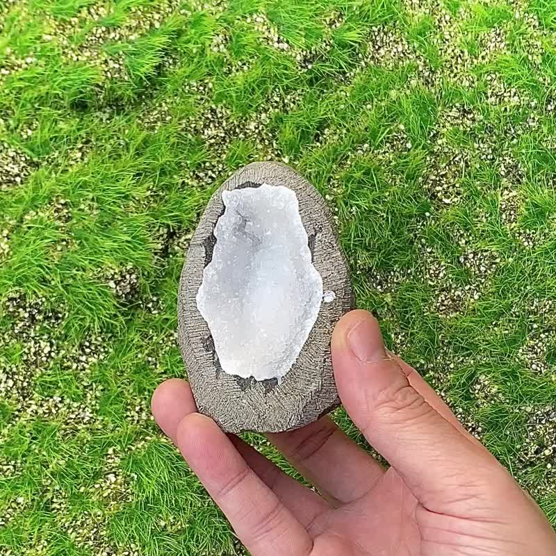 釋放負面磁場 提升洞察力- 天然原礦純淨白色砂糖魚眼石小晶洞 - 其他 - 水晶 多色