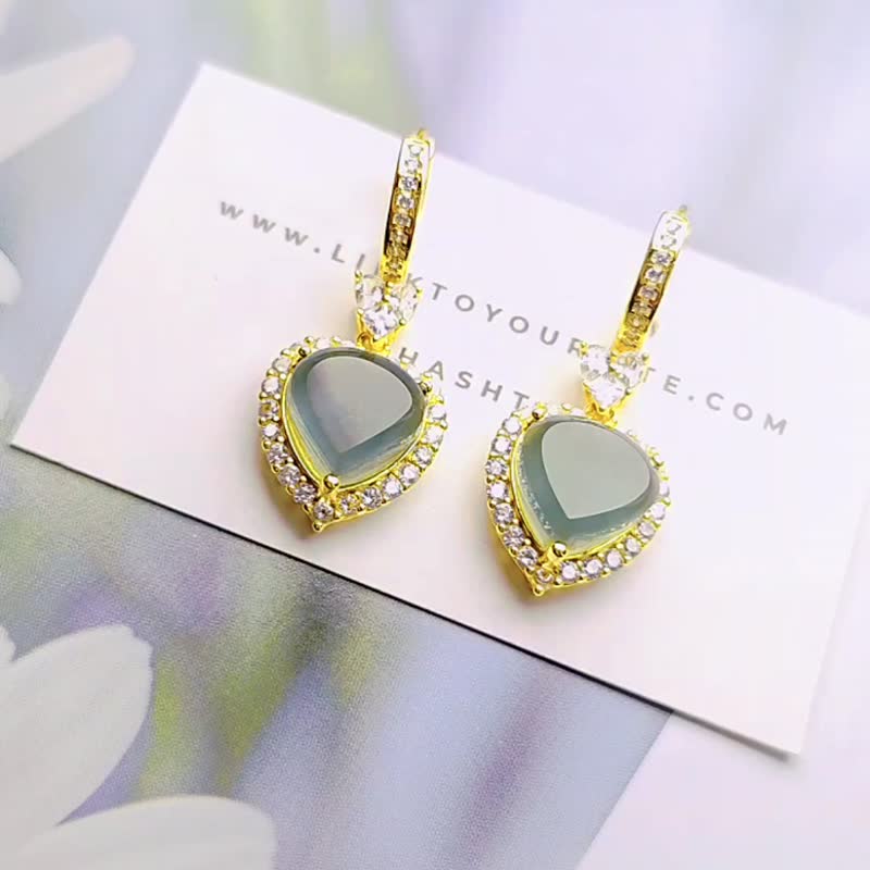 Fortune | Fantasy Blue Love | Ice Glass Dark Blue Love Chestnut Sterling Silver Plated 18k Yellow Exquisite Earrings and Earrings - ต่างหู - หยก 