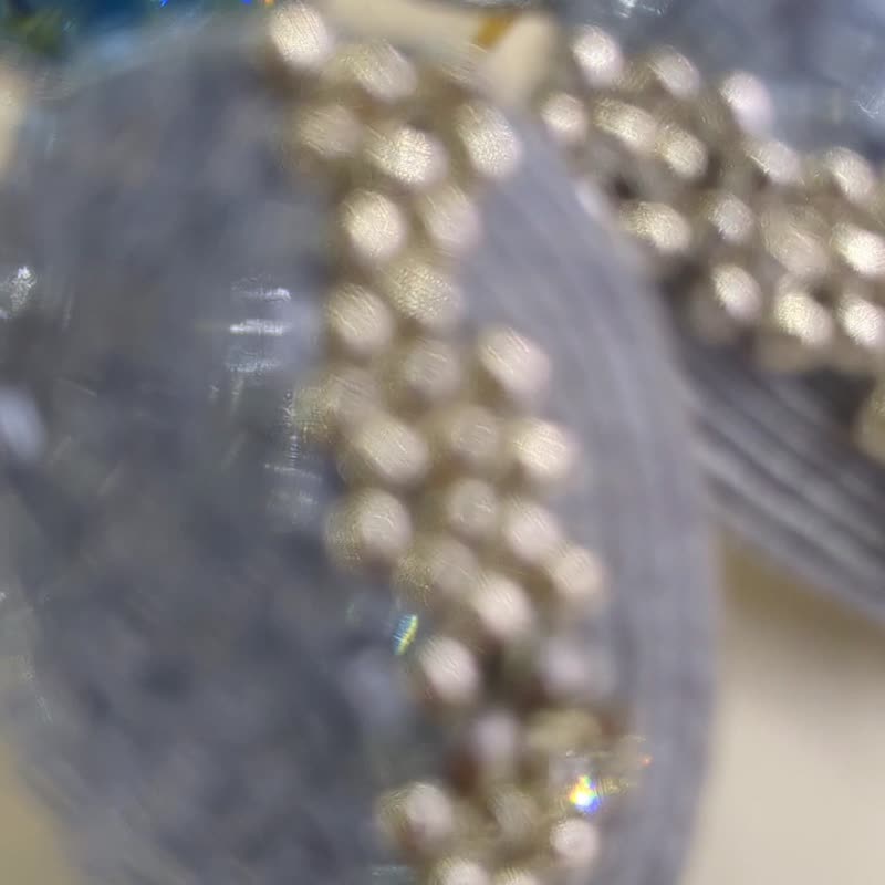 Earrings Simeiz with crystals in blue colour - 耳環/耳夾/耳骨夾 - 其他材質 藍色