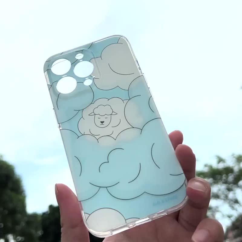AUG8 STORE 小羊在云間iPhone手機殼 亮面/雙層/立體 - 手機殼/手機套 - 塑膠 