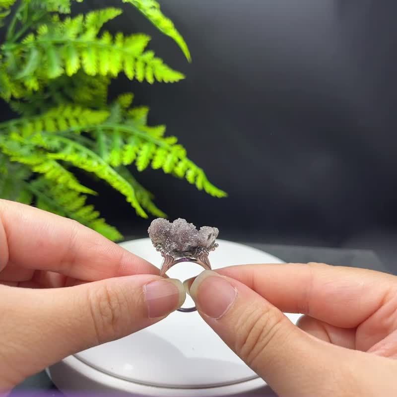 紫水晶活口戒指 隨形原石標本 異象紫色葡萄星光手工指環 S925銀 - 戒指 - 水晶 紫色