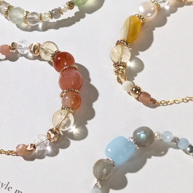 Life Path Number 9 Lucky Bracelet | Moonstone × Natural Stones | Symbol of Light Energy and Wholeness - สร้อยข้อมือ - เครื่องประดับพลอย ขาว