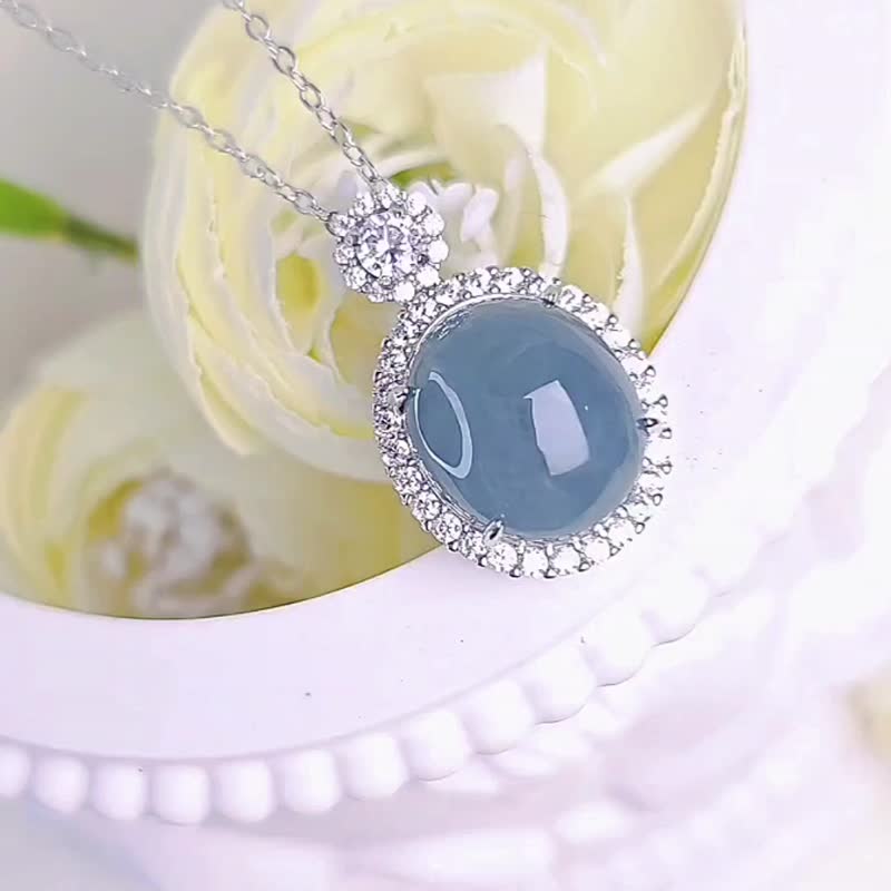 Caishui|Dream Starry Sky Blue|Myanmar A-quality jade fine waxy ice blue large egg surface sterling silver pendant - สร้อยคอ - หยก หลากหลายสี