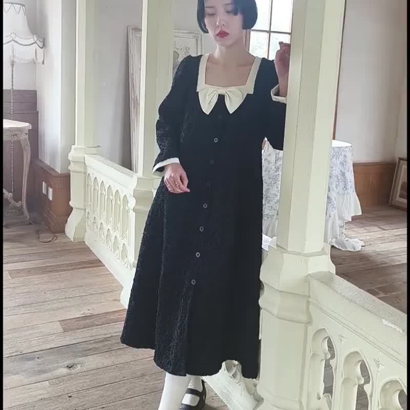 黑色 法式復古少女方領蝴蝶結洋裝 小香風連衣裙寬鬆小黑裙 - 洋裝/連身裙 - 其他人造纖維 黑色