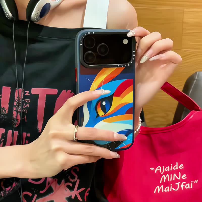 Maodrian Matte Aluminum Alloy Buttons, Hidden Magnetic Design - Anti-Scratch, Drop-Proof Case for iPhone 17 Pro/17 Pro Max - เคส/ซองมือถือ - พลาสติก ขาว