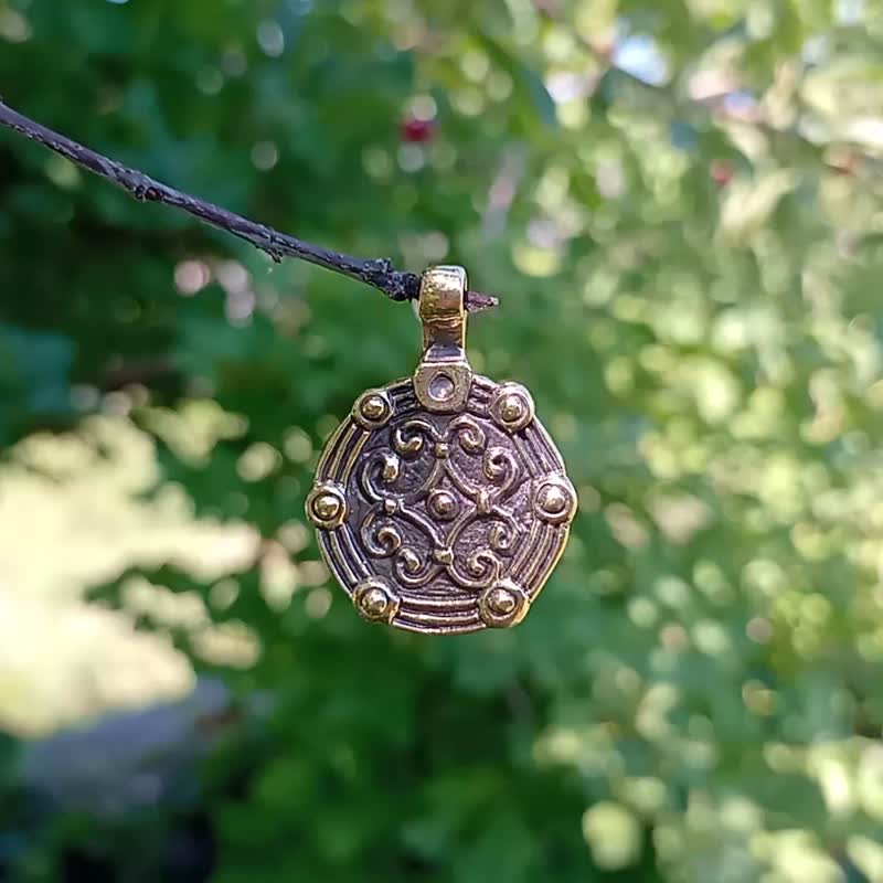 Brass pendant cross in a circle,medieval brass locket,ukrainian brass jewellery - 項鍊 - 銅/黃銅 金色