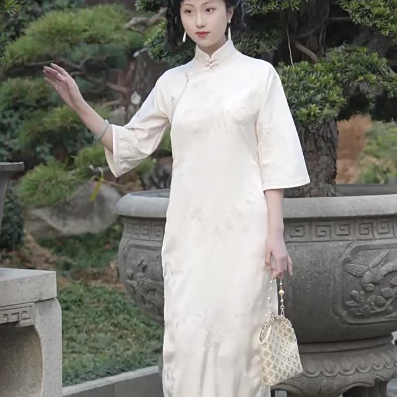 溫柔風高級感寬袖年輕優雅旗袍修身顯瘦復古民國風 - 旗袍/改良式旗袍 - 其他材質 白色
