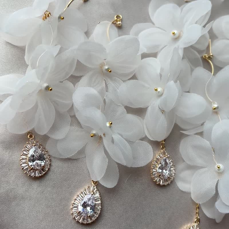 Wedding Bridal Large Earrings Chiffon Organza White Freshwater Pearl Chain - Earrings & Clip-ons - Cotton & Hemp White