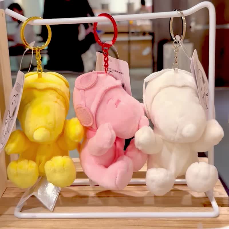 粉紅Snoopy史努比鑰匙圈吊飾史奴比馬卡龍芭比粉包包吊飾 - 鑰匙圈/鑰匙包 - 聚酯纖維 粉紅色